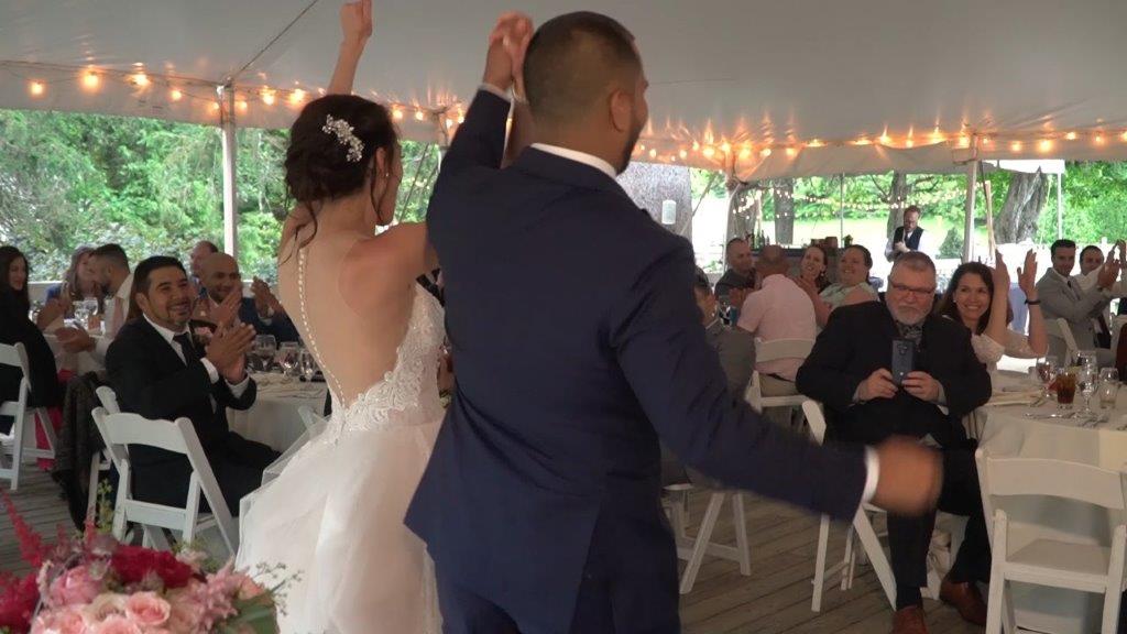 bride and groom first dance tent mansion inn