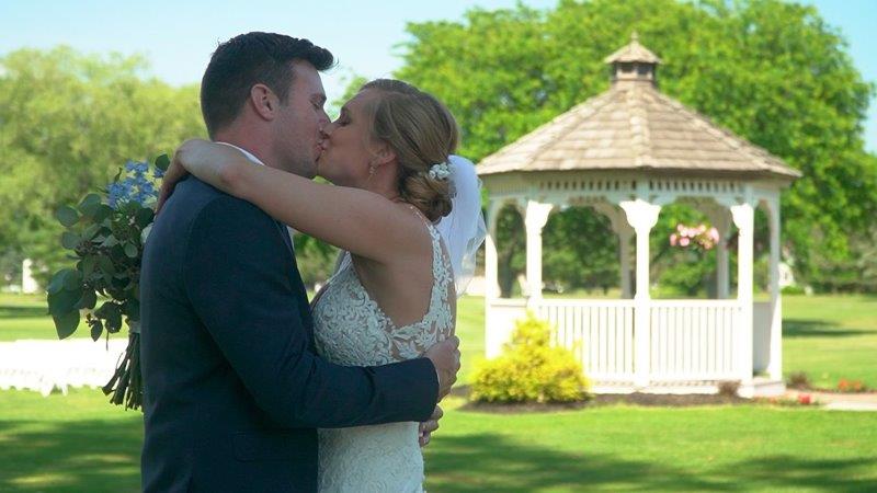 Read more about the article Hiland Country Club Wedding Highlight Film